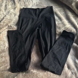 TONED BY ASHY BINES Chic Black High-Rise Leggings